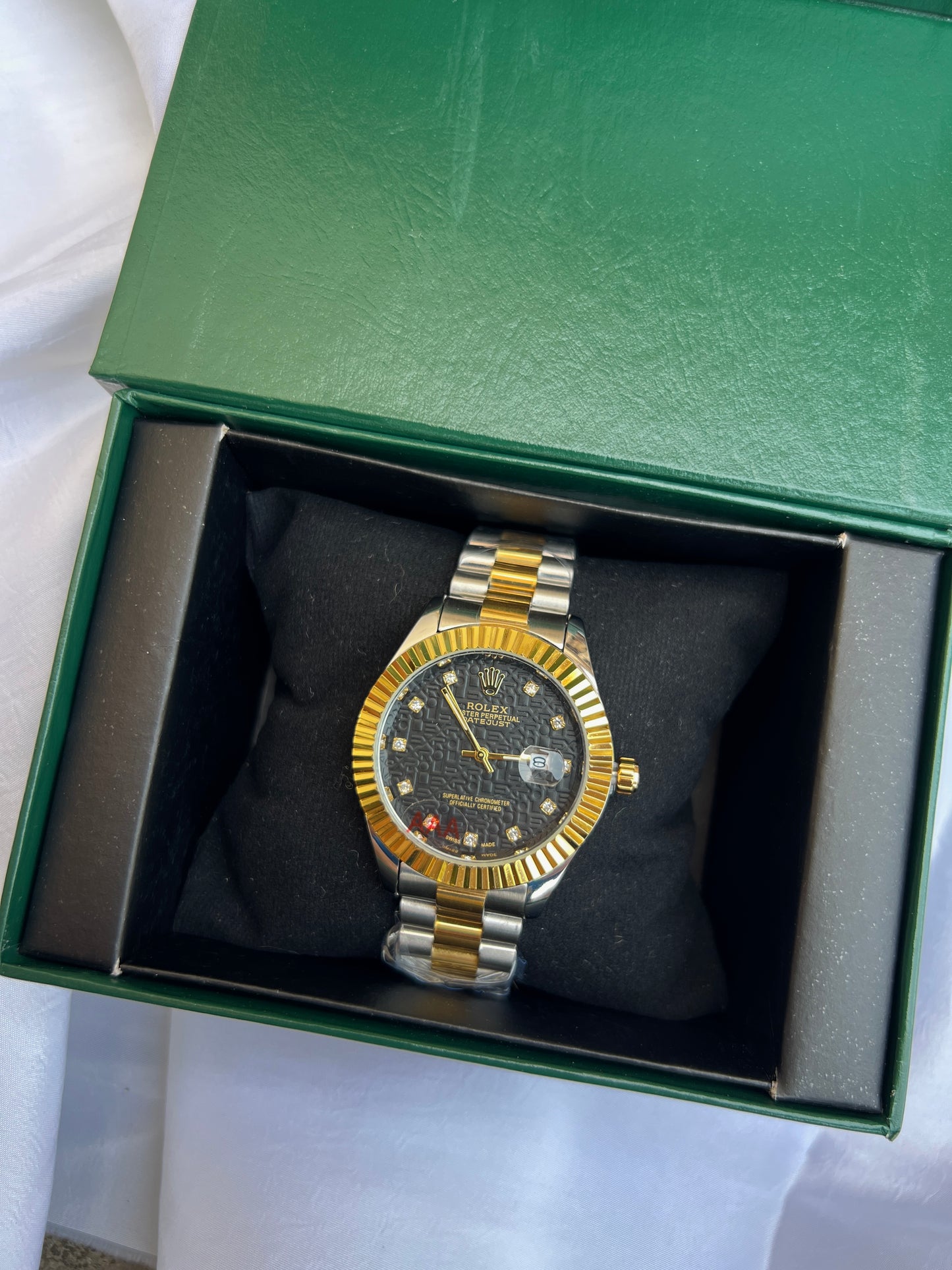 RLX - 101: Rolex Datejust dual-tone Black & Gold