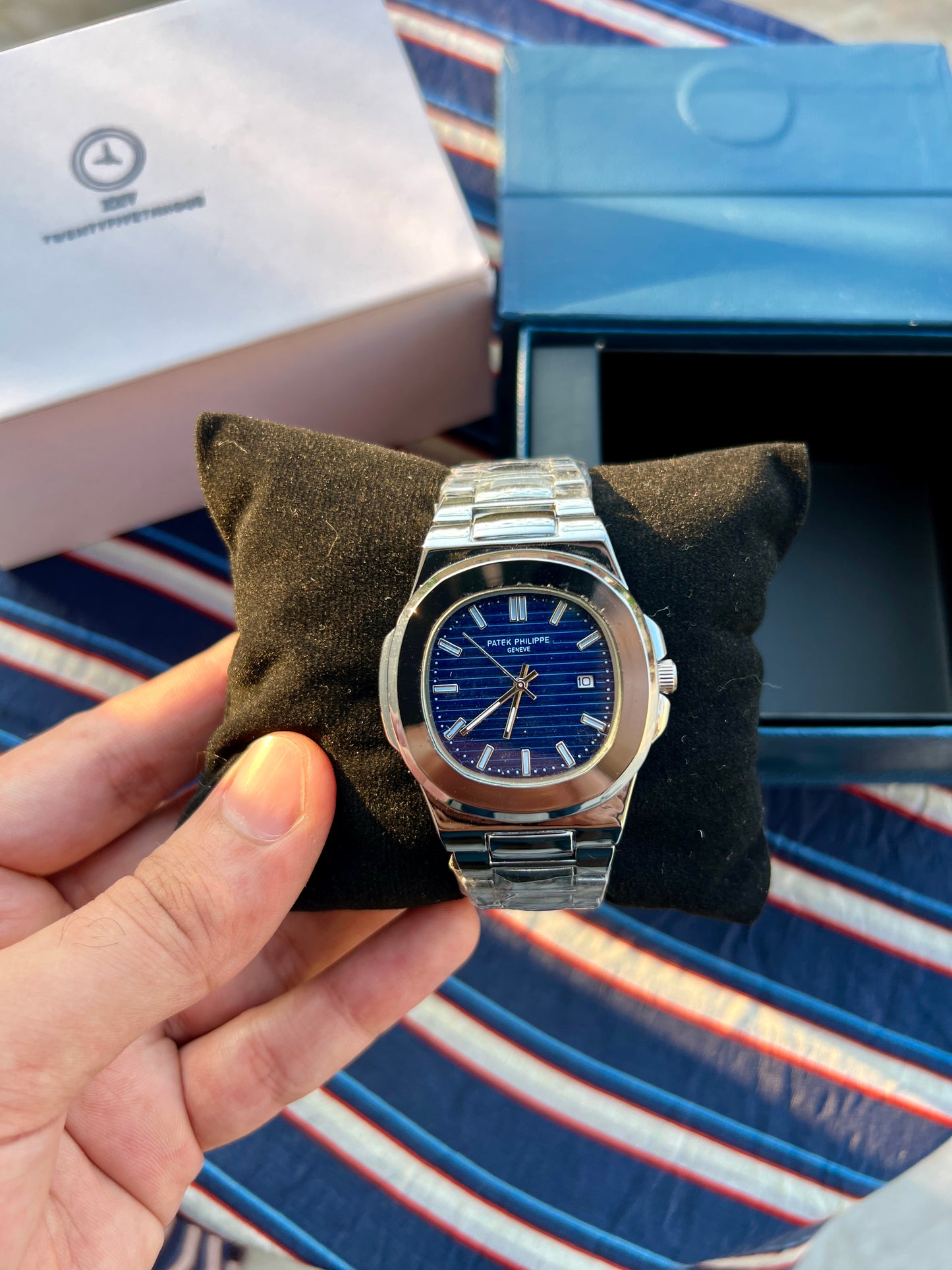 PAT 110 - Patek Philippe Geneve Silver With Blue Dial